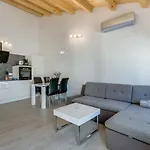 Relax Apartment *